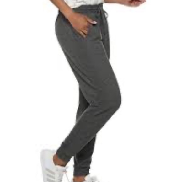 New Sonoma Joggers - Picture 1 of 3
